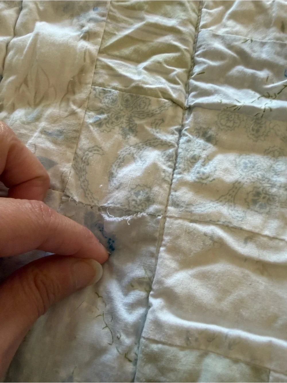 Simply Shabby Chic British Rose RUFFLED Patchwork Quilted FULL/QUEEN Quilt